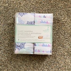 Never used!!! baby swaddles